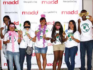 Drug Free Collier’s CORE students from Lely High School take the MADD #ProtectUrSelfie pledge.